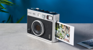 instax camera